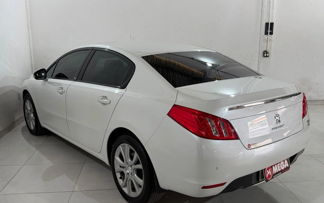 imagem-https://www.socarrao.com.br/sc-vehicle-images-prod/3807049/1789469089869-3507319e3f0e4ae886ec78da9a314742_1789385623178.jpg
