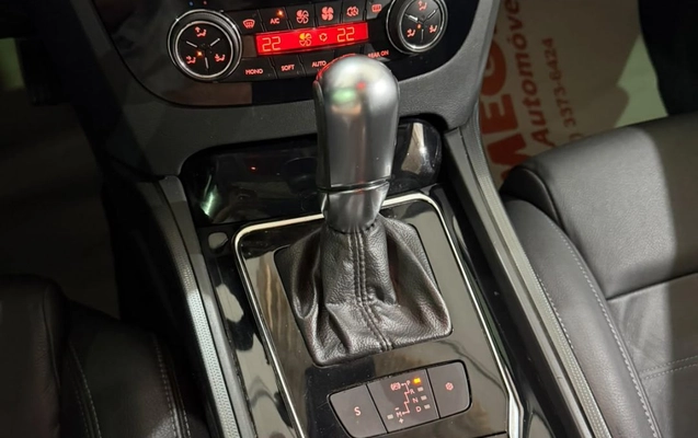 imagem-https://www.socarrao.com.br/sc-vehicle-images-prod/3807049/1789469089877-78e04aeb2200470a9019ca1e240d88ff_1789385623223.jpg