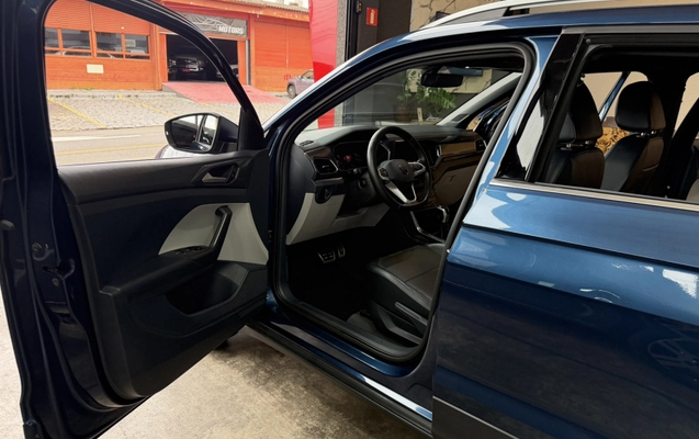 imagem-https://www.socarrao.com.br/sc-vehicle-images-prod/3807264/1789386490629-app-photos-QfE2jBOwGdv7MmcorYa8Gbz7DKP3MG2N.jpg