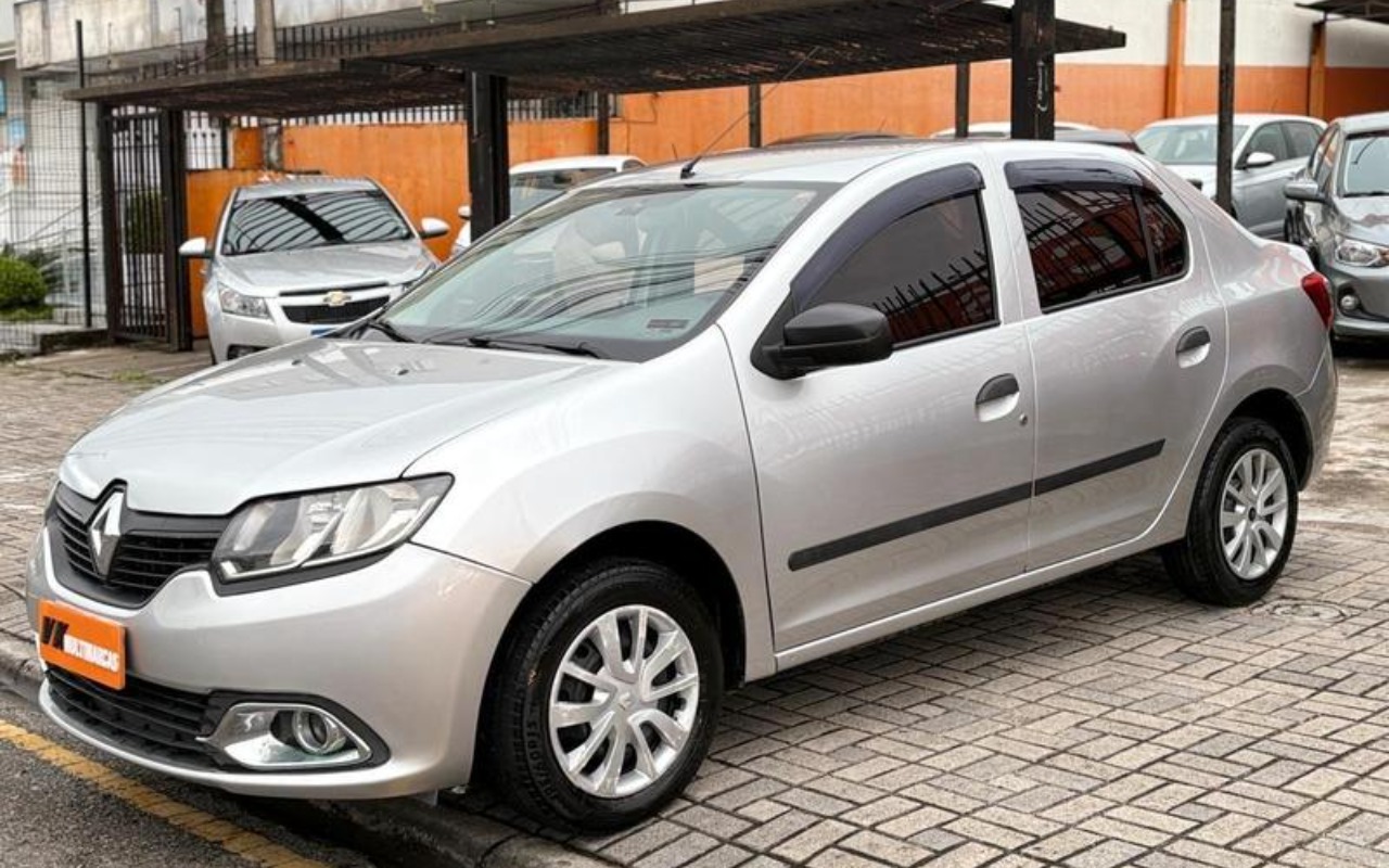 imagem-https://www.socarrao.com.br/sc-vehicle-images-prod/3807287/1789386544612-RkNfMzkzOV84Mzg1Nzc2XzBfVl8zOWExMjdiMWQzLmpwZWc.jpeg