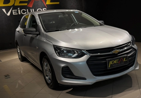 Chevrolet Onix 2023 Prata — foto 1 de 3