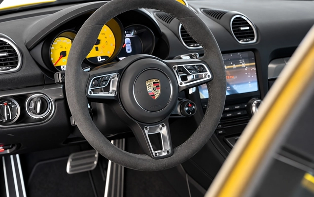 imagem-https://www.socarrao.com.br/sc-vehicle-images-prod/3807569/1789680398517-50b91a88-6b94-48a8-bcac-de8c6e7477b8.jpg