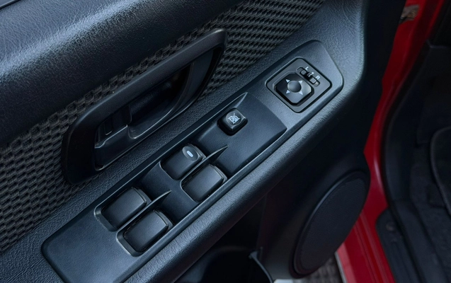 imagem-https://www.socarrao.com.br/sc-vehicle-images-prod/3807651/1789387490401-003_745fa0949ce13f26c3243422daa63ca9.jpeg