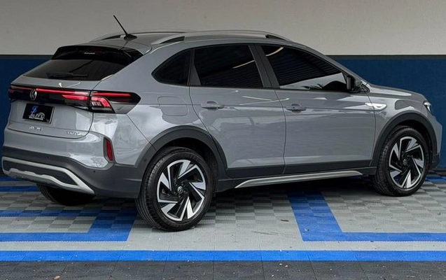 imagem-https://www.socarrao.com.br/sc-vehicle-images-prod/3807767/1789651545064-8471656_3_B_46ae095056.jpeg