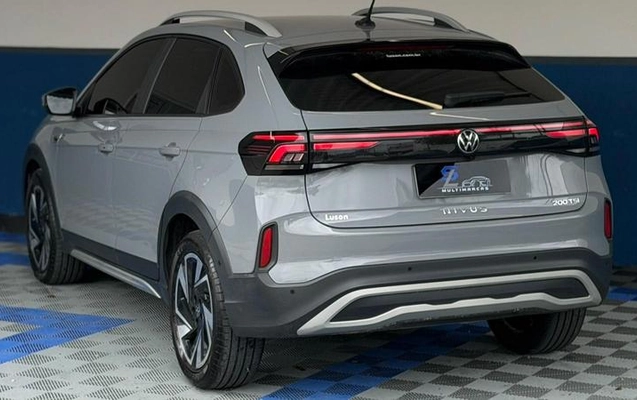 imagem-https://www.socarrao.com.br/sc-vehicle-images-prod/3807767/1789651545068-8471656_6_B_8b8bd0c4d5.jpeg