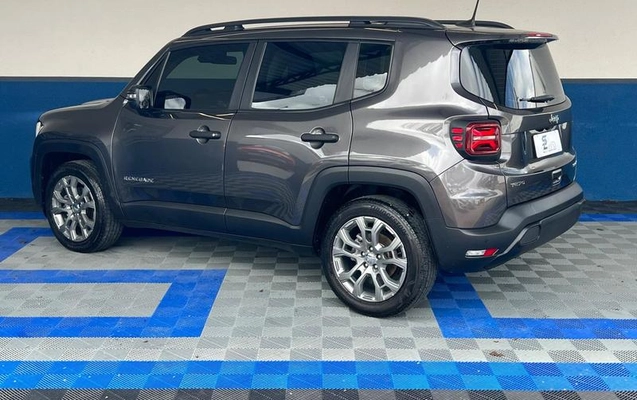 imagem-https://www.socarrao.com.br/sc-vehicle-images-prod/3807890/1789651473059-8453252_3_B_ed4bd1b216.jpeg