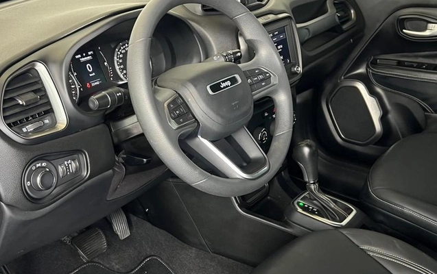imagem-https://www.socarrao.com.br/sc-vehicle-images-prod/3807890/1789651473076-8453252_13_B_594be2c93d.jpeg