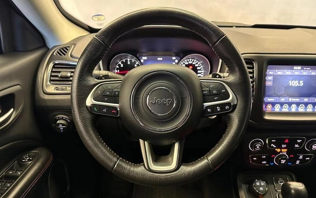imagem-https://www.socarrao.com.br/sc-vehicle-images-prod/3808034/1789388625876-8298980_12_B_d1f66af71f.jpeg