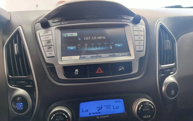 imagem-https://www.socarrao.com.br/sc-vehicle-images-prod/3808318/1789489224470-kWB433NgLlzWucEwou7fxAWeCePXznRM.jpg