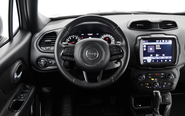imagem-https://www.socarrao.com.br/sc-vehicle-images-prod/3808501/1789492144120-c69fcaf9-b970-4dfa-a338-b8513f0359ad.jpg