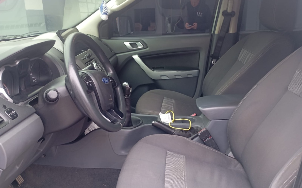 imagem-https://www.socarrao.com.br/sc-vehicle-images-prod/3808514/1789390098661-V2hhdHNBcHAgSW1hZ2UgMjAyNi0wNy0zMSBhdCAwOS4xOC40Mi5qcGVn.jpeg