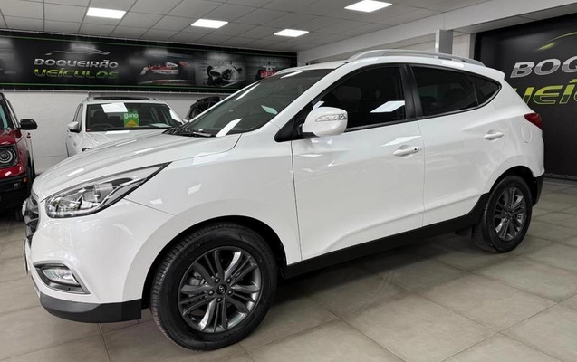 imagem-https://www.socarrao.com.br/sc-vehicle-images-prod/3808531/1789391549900-8453437_2_B_4149b5e229.jpeg