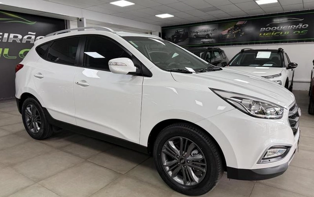 imagem-https://www.socarrao.com.br/sc-vehicle-images-prod/3808531/1789391549907-8453437_6_B_35582fac10.jpeg
