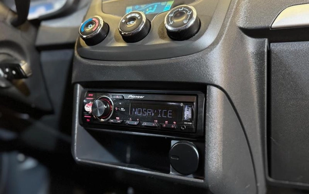 imagem-https://www.socarrao.com.br/sc-vehicle-images-prod/3808656/1789390602951-8440796_14_B_112349ea72.jpeg