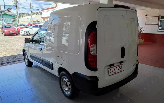 imagem-https://www.socarrao.com.br/sc-vehicle-images-prod/3808815/1789390864532-8441534_7_B_d4e8d3aaa1.jpeg