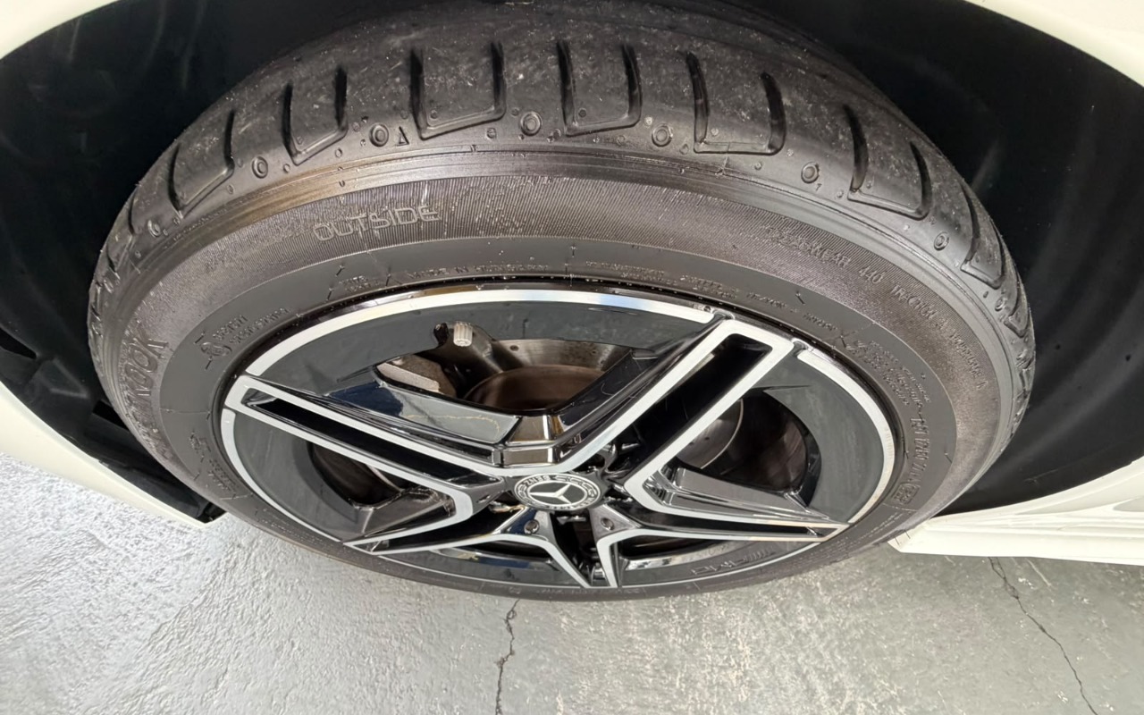 imagem-https://www.socarrao.com.br/sc-vehicle-images-prod/3808910/1789391236868-V2hhdHNBcHAgSW1hZ2UgMjAyNi0wOS0xMiBhdCAxMy4wNy40NCAoMSkuanBlZw.jpeg