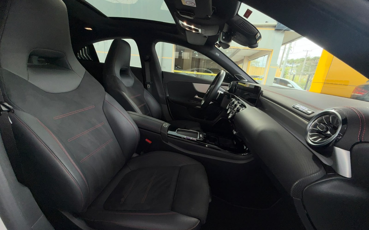 imagem-https://www.socarrao.com.br/sc-vehicle-images-prod/3808910/1789391237034-V2hhdHNBcHAgSW1hZ2UgMjAyNi0wOS0xMiBhdCAxMy4wNy40MyAoMikuanBlZw.jpeg