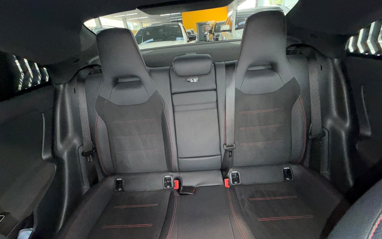 imagem-https://www.socarrao.com.br/sc-vehicle-images-prod/3808910/1789391237861-V2hhdHNBcHAgSW1hZ2UgMjAyNi0wOS0xMiBhdCAxMy4wNy40Ny5qcGVn.jpeg
