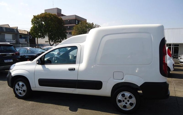 imagem-https://www.socarrao.com.br/sc-vehicle-images-prod/3809092/1790003537769-8346938_2_B_9332e6f19d.jpeg