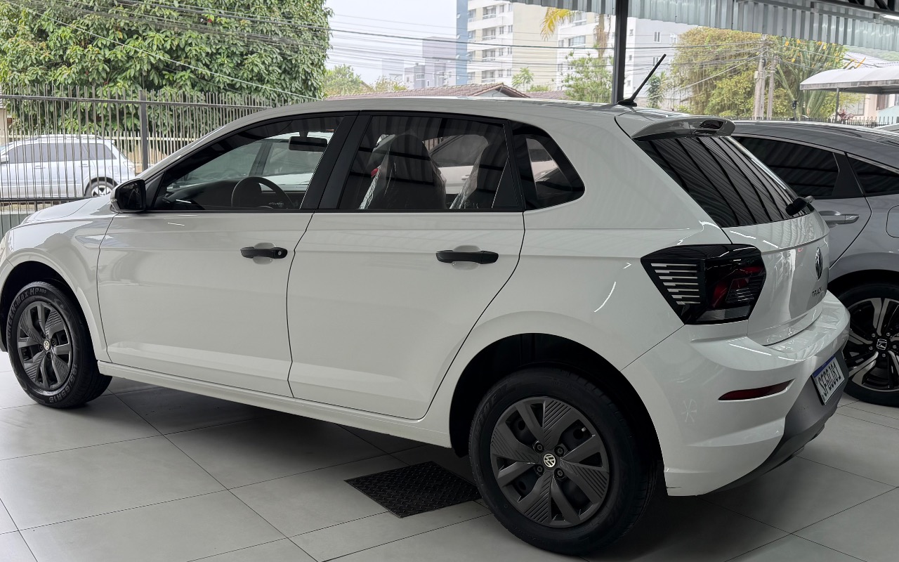 imagem-https://www.socarrao.com.br/sc-vehicle-images-prod/3809306/1789391905577-SU1HXzQzMTMuanBlZw.jpeg