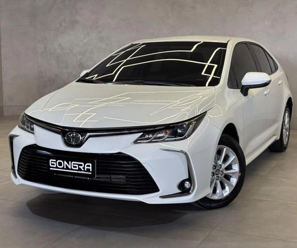 Toyota Corolla 2021 Branco — foto 1 de 3