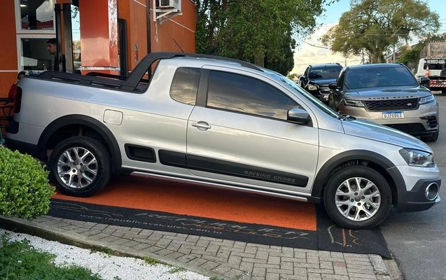 imagem-https://www.socarrao.com.br/sc-vehicle-images-prod/3809685/1789392608202-8465627_9_B_ef8639ff03.jpeg