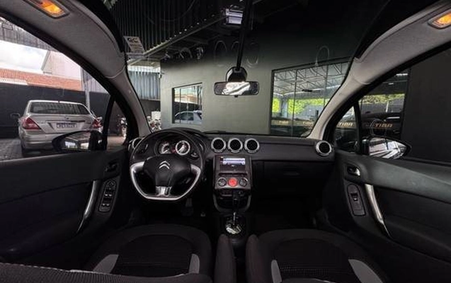imagem-https://www.socarrao.com.br/sc-vehicle-images-prod/3809742/1789392745888-11.jpg