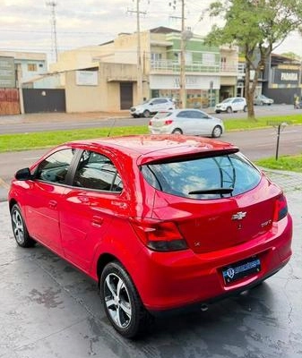 imagem-https://www.socarrao.com.br/sc-vehicle-images-prod/3809753/1789392778112-8473246_10_B_9813576385.jpeg