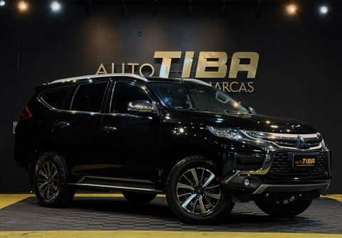 Mitsubishi Pajero 2020 Preto — foto 1 de 3