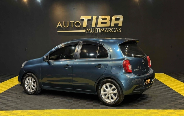 imagem-https://www.socarrao.com.br/sc-vehicle-images-prod/3809848/1789392980392-1_032215.jpg