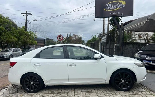 imagem-https://www.socarrao.com.br/sc-vehicle-images-prod/3810042/1789393474606-8435275_9_B_64daa8d5dc.jpeg