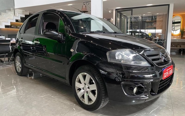 imagem-https://www.socarrao.com.br/sc-vehicle-images-prod/3810110/1789393717905-8207260_8_B_0a8ebb02d6.jpeg