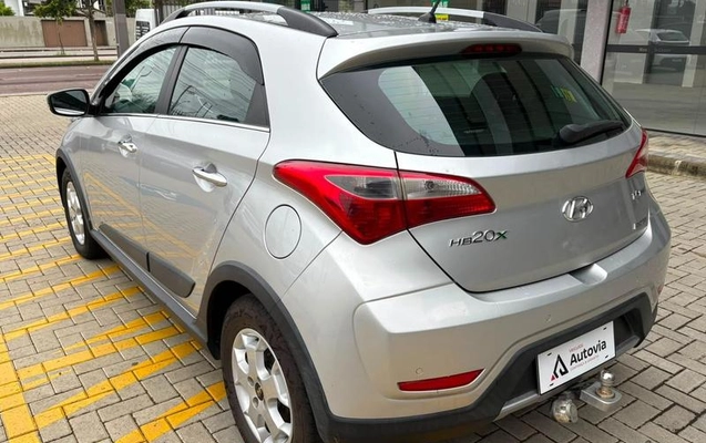 imagem-https://www.socarrao.com.br/sc-vehicle-images-prod/3810392/1789581936113-8473402_8_B_211a0e944c.jpeg