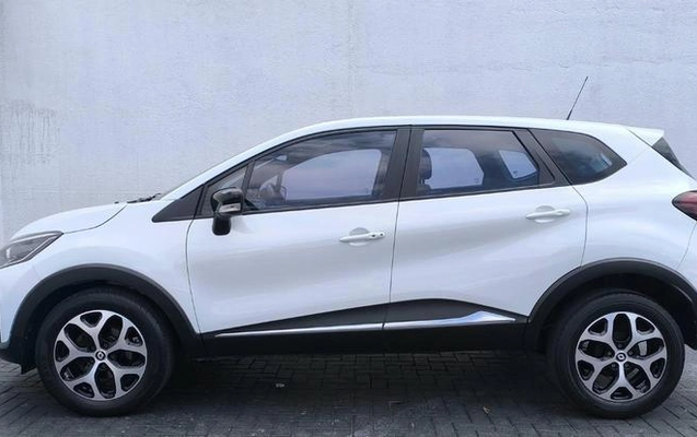 imagem-https://www.socarrao.com.br/sc-vehicle-images-prod/3810506/1791039688353-8377348_2_B_bd1117da28.jpeg