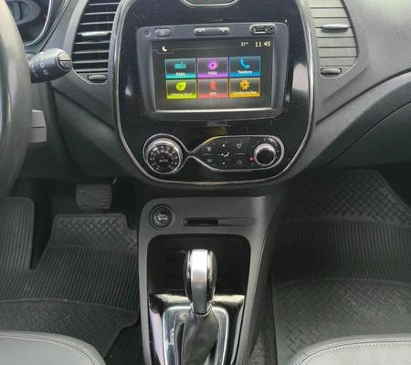 imagem-https://www.socarrao.com.br/sc-vehicle-images-prod/3810506/1791039688362-8377348_13_B_7402a20518.jpeg