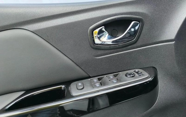 imagem-https://www.socarrao.com.br/sc-vehicle-images-prod/3810506/1791039688375-8377348_17_B_b73edc107a.jpeg