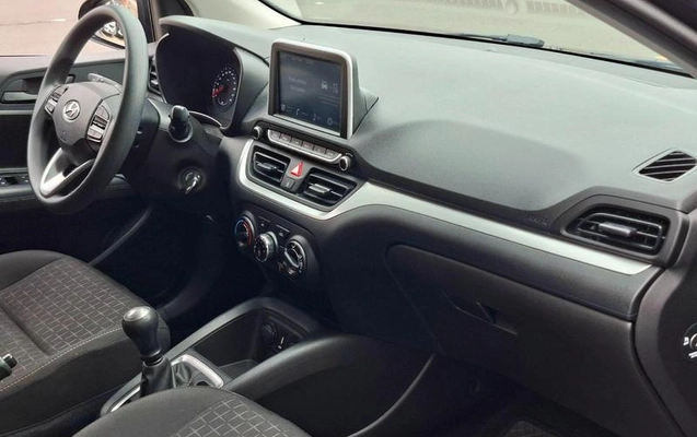 imagem-https://www.socarrao.com.br/sc-vehicle-images-prod/3810530/1789663863937-8473519_7_B_330c57d5b7.jpeg