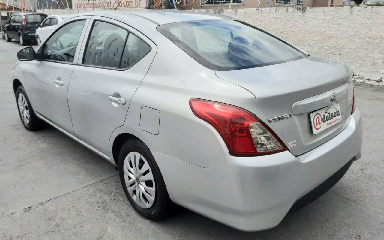 imagem-https://www.socarrao.com.br/sc-vehicle-images-prod/3810629/1789744110600-MDYuanBlZw.jpeg