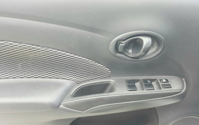 imagem-https://www.socarrao.com.br/sc-vehicle-images-prod/3810629/1789744111142-MTEuanBlZw.jpeg