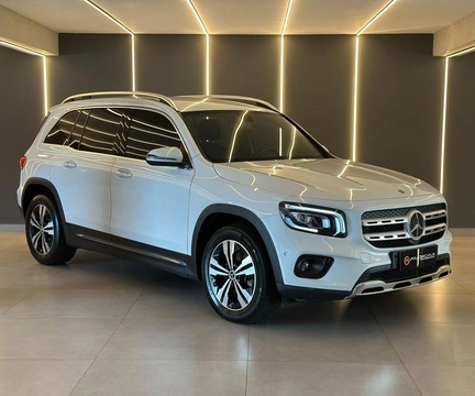 Mercedes-Benz GLB 2021 Branco — foto 1 de 3