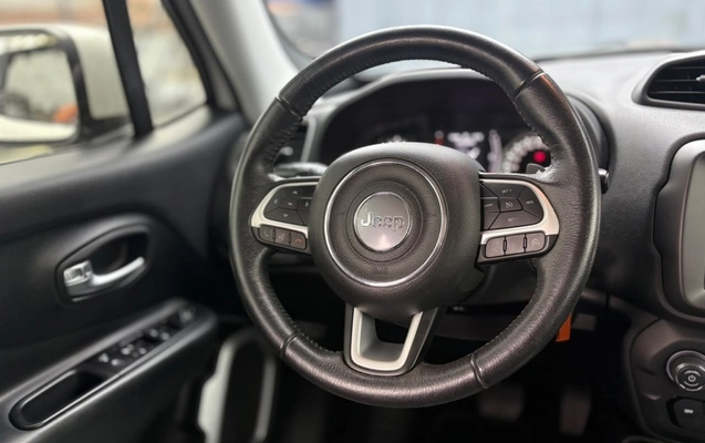 imagem-https://www.socarrao.com.br/sc-vehicle-images-prod/3810740/1789395339245-14_110020.jpg