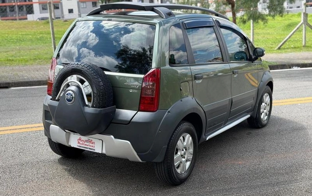 imagem-https://www.socarrao.com.br/sc-vehicle-images-prod/3810781/1789569792695-8472847_7_B_ccefc691d8.jpeg
