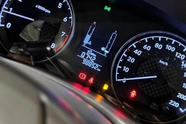 imagem-https://www.socarrao.com.br/sc-vehicle-images-prod/3810913/1789395754386-8313956_15_B_c69ddf5ff2.jpeg
