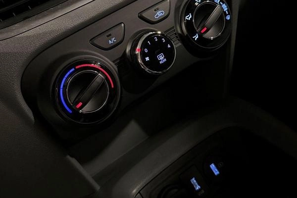 imagem-https://www.socarrao.com.br/sc-vehicle-images-prod/3810913/1789395754392-8313956_6_B_ded38934dc.jpeg