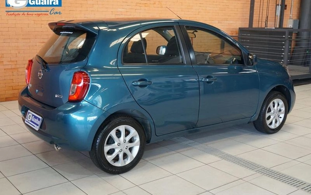 imagem-https://www.socarrao.com.br/sc-vehicle-images-prod/3810916/1789576151415-8470820_8_B_1f5bcca0eb.jpeg