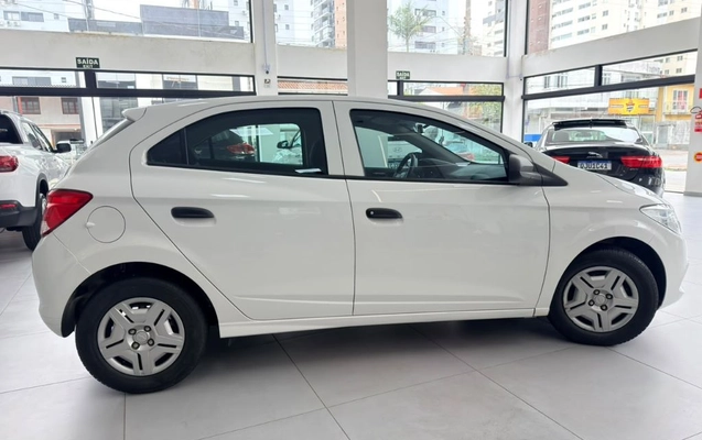 imagem-https://www.socarrao.com.br/sc-vehicle-images-prod/3811098/1789750301082-gb-80e7961.jpeg