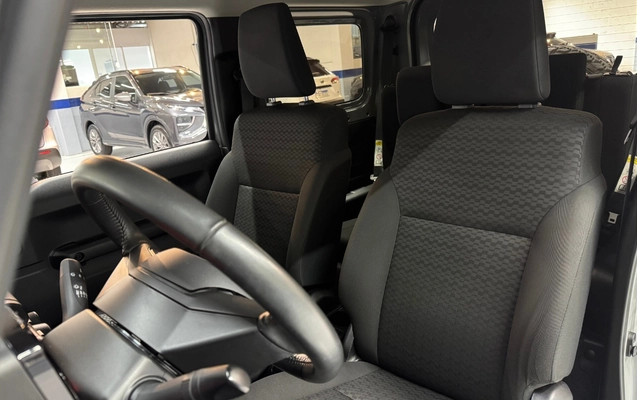 imagem-https://www.socarrao.com.br/sc-vehicle-images-prod/3811335/1789396773117-U1VaVUtJIEpJTU5ZIDRTVFlMRSAtIDIwMjMgLSBDSU5aQSAtIFNFQTdGOTAgKDE0KS5wbmc.png