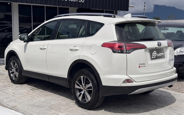 imagem-https://www.socarrao.com.br/sc-vehicle-images-prod/3811436/1789396978251-003_bbd299d8f62214b3a38d968edd2fc8d8.jpeg
