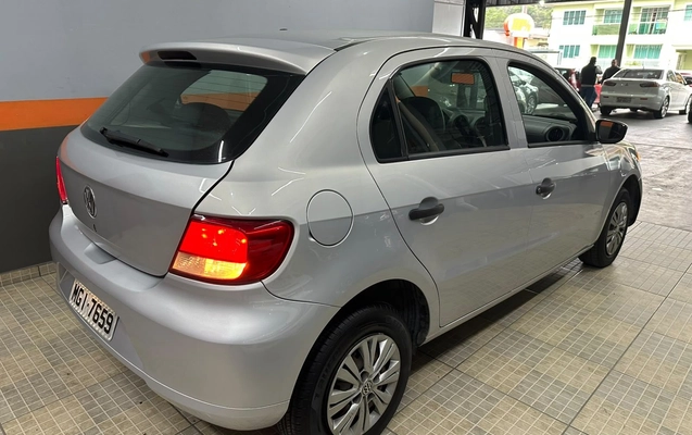imagem-https://www.socarrao.com.br/sc-vehicle-images-prod/3811451/1789397122710-87d1d7b52dd94111859cd6edf6403149_1789396983739.jpg