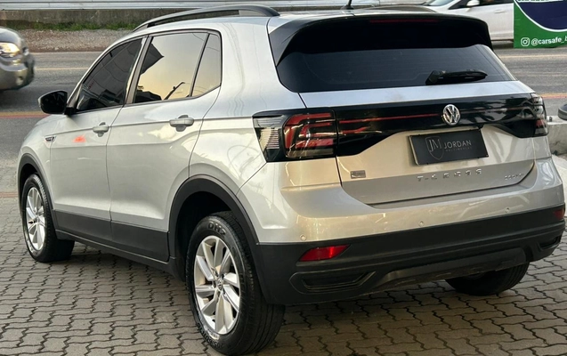 imagem-https://www.socarrao.com.br/sc-vehicle-images-prod/3811641/1789507530101-003_8ab08f1099a8af664af6c89fdff1ba41.jpeg